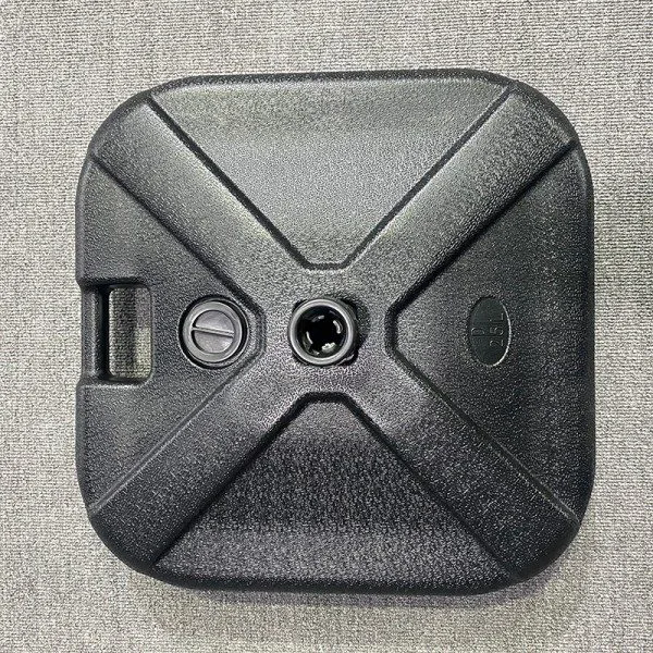 Как основания пляжных флагов сегодня влияют на стабильность, видимость и эффективность наружного брендинга?